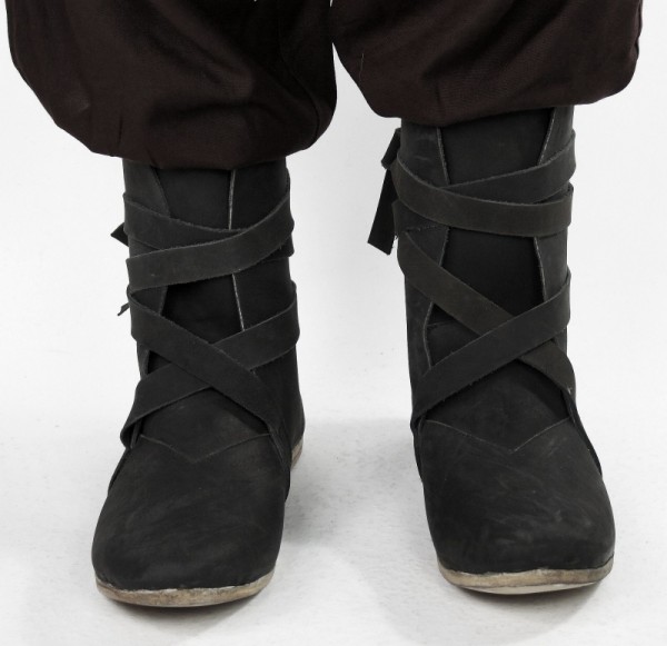 Wikingerstiefel Haithabu aus Nubukleder schwarz mit Ledersohle - Mittelalterliches Schuhwerk