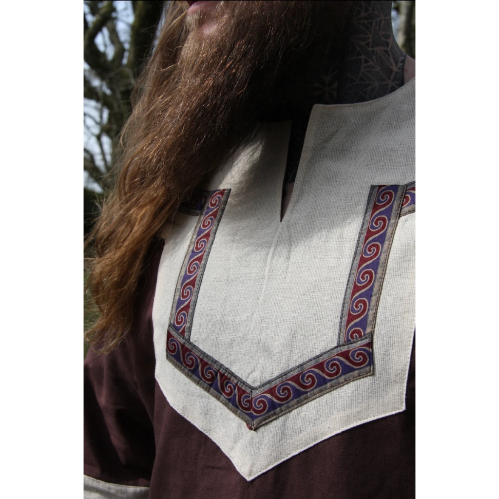 Keltische Tunika mit Besatz - Gewand für Mittelalter, Larp und Reenactment