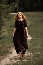 4830b-mittelalter-kleid-melisande-braun-leonardo-carbone (7).webp