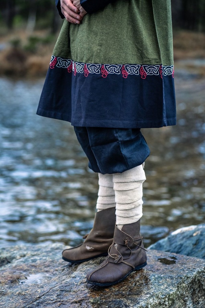 bekleidung-tunika-freydis-olive-unisex~7.webp