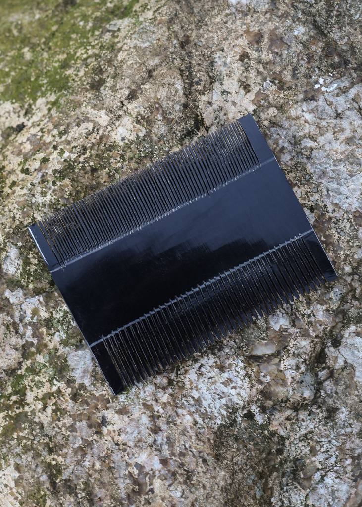 ulf-cp-13b_ulfberth_knochenkamm_kamm_mittelalter_bone_comb_wikingerrOnzYQwwQqoJD.webp