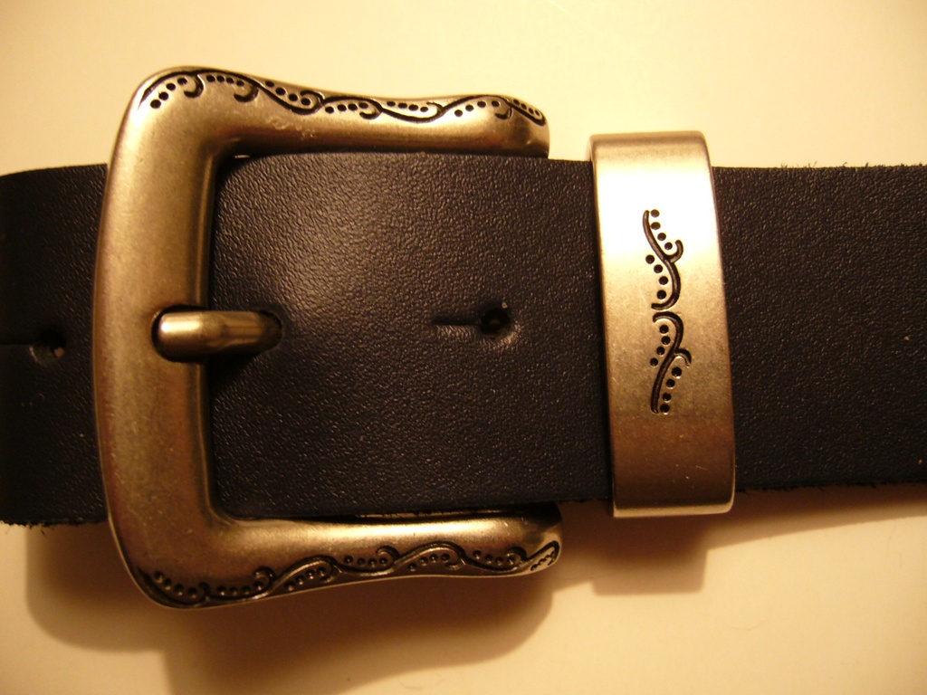 Laramie, 4cm, eisenfarbenes Western-Schließen-Set, Schnalle