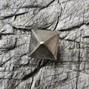 Pyramide 10x10,Beschlag,Fb.silber,Mittelalter,Larp,Wikinger,Niet