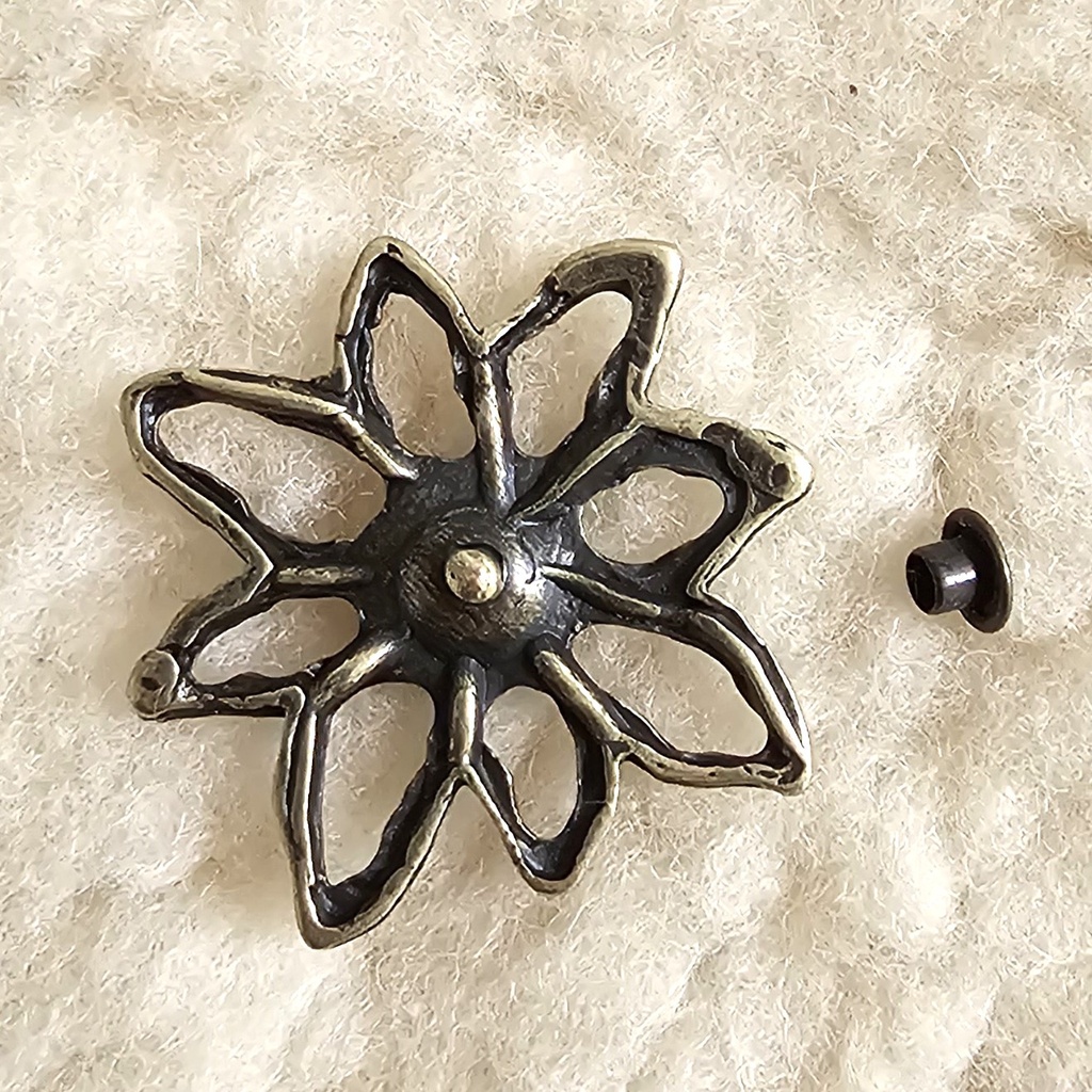 EDELWEISS outline, Fb:messing,Beschlag,Tracht,Alpen,Blume
