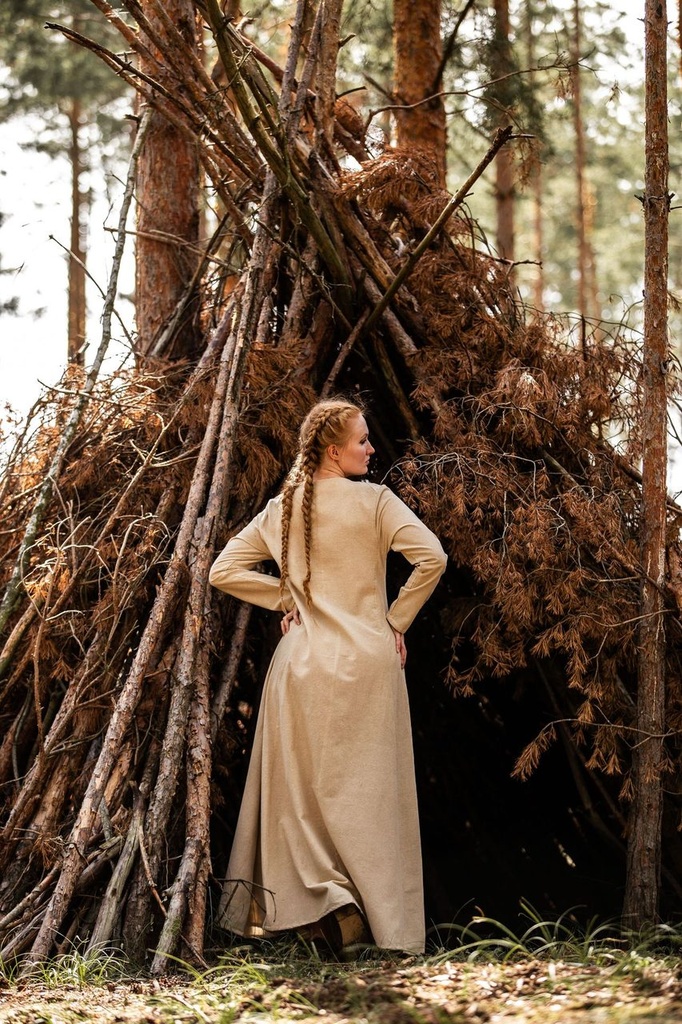 4899h-wikinger-unterkleid-lina-hanf-leonardo-carbone (8).webp