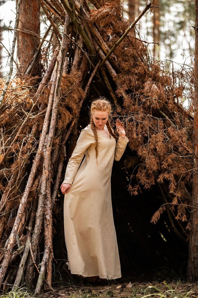 4899h-wikinger-unterkleid-lina-hanf-leonardo-carbone (6).webp