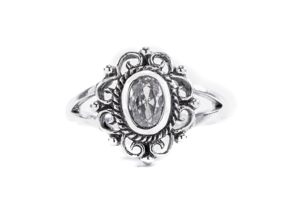 Damenring CISCANDRA aus 925 Silber – 13 mm Blumenring mit weißem Kristall
