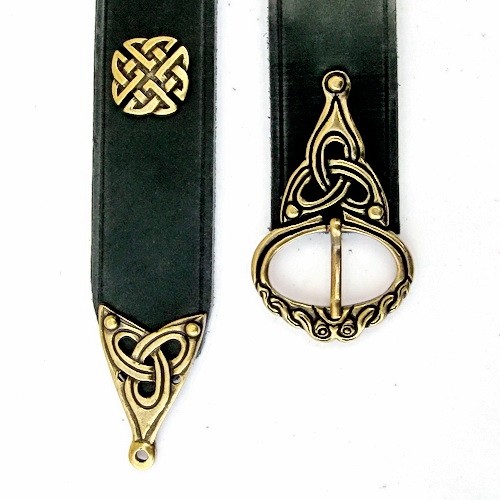 [10 wik 4:A ZN.kl.br.si] Norwegischer Wikinger Gürtel mit Riemenende und Nieten, 4 cm (S, braun, silber)