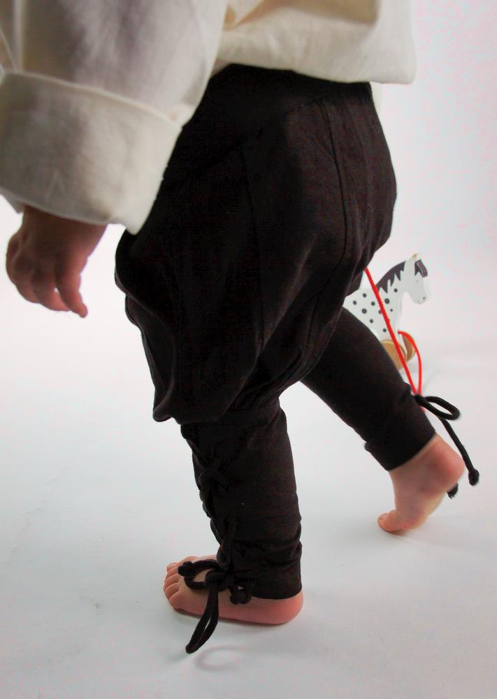 [35457-001] Kinderhose mit Beinschnürung à la Rus (braun, XXXS)