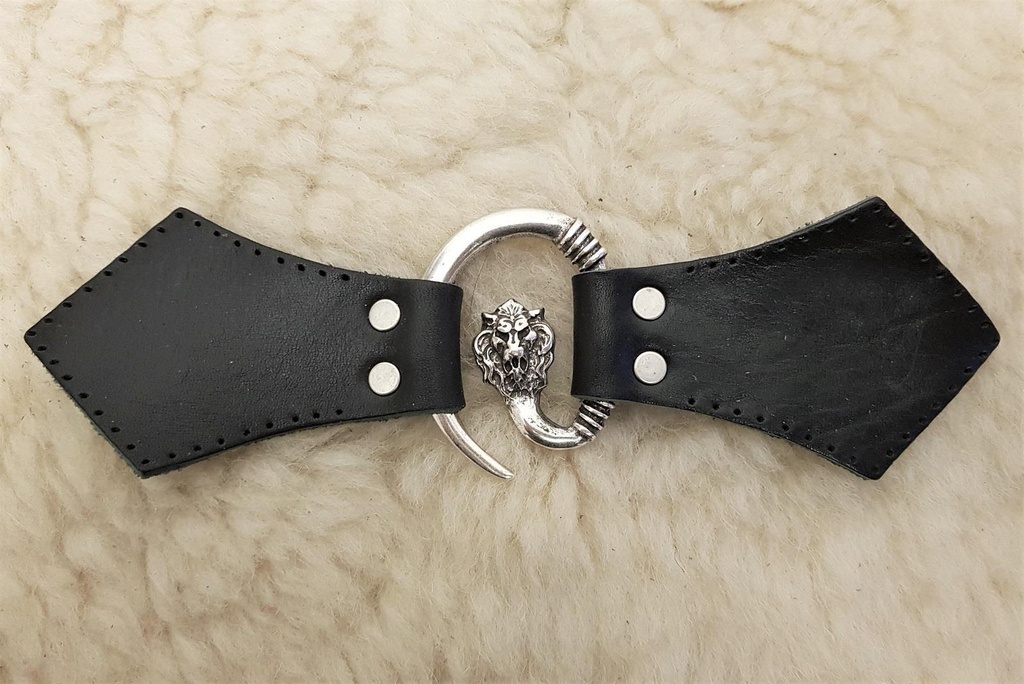 [35647-001] Löwenkopf-Verschluss silberfarben – Historischer Mantelverschluss mit Lederlaschen für LARP & Mittelalter (braun)