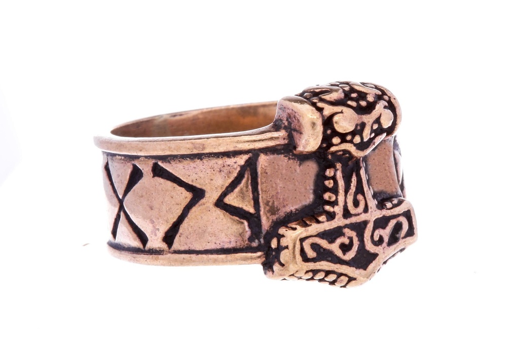 Wikinger Ring THORN aus Bronze – 13 mm Thorshammer-Ring mit Runen, inspiriert vom Schonen-Hammer