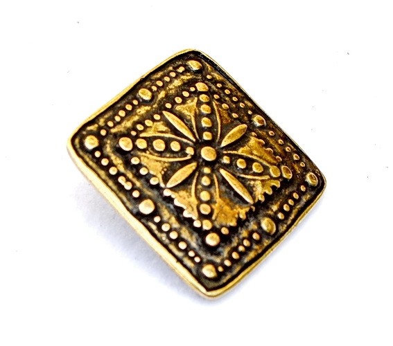 [08 Ma-3 Viereck.me] Mittelalterliche Zierniete „Viereck“ – Replik mit Sternmotiv nach hochmittelalterlichem Vorbild (bronze)