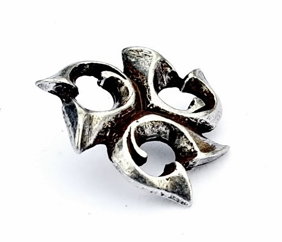 [08 Rö-2 Tromp.me] Römischer Trompeten-Beschlag / L – Replik eines Triquetra-Fundes aus dem 2. Jh. (bronze)