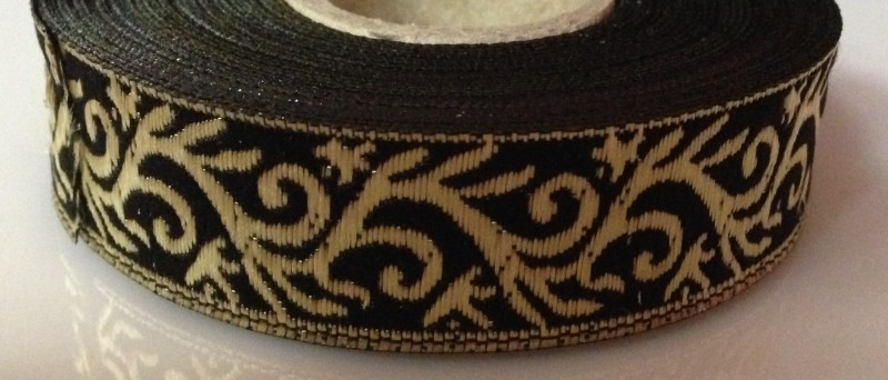 Borte Ranke in Schwarz-Gold, 19 mm- Webborte zur Verzierung mittelalterlicher Kostüme und Larp Gewandungen