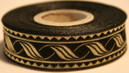 Borte Blätterranke in Schwarz-Gold, 19 mm- Webborte zur Verzierung mittelalterlicher Kostüme und Larp Gewandungen