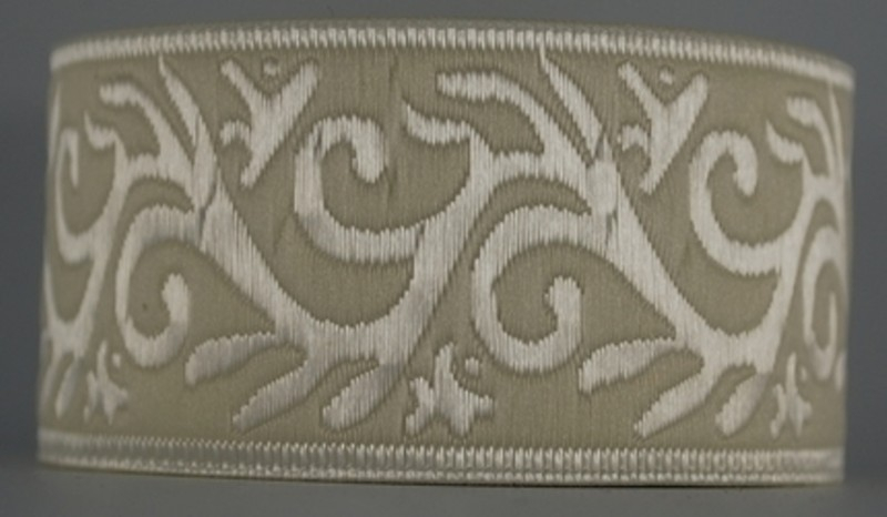 Borte Ranke in Creme-Silber, 33 mm- 10 m - Webborte zur Verzierung mittelalterlicher Kostüme und Larp Gewandungen