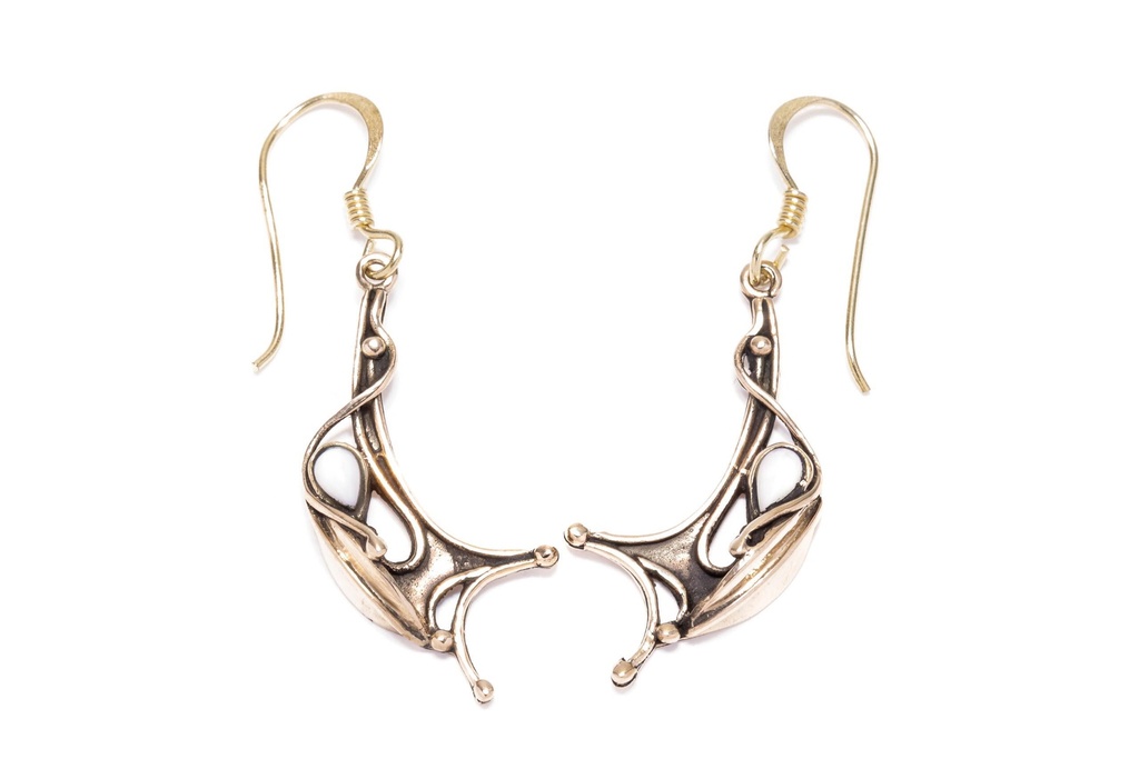 TIRA Ohrringe aus Bronze mit Perlmutt – Elbenschmuck Ohrhänger 4,5 cm