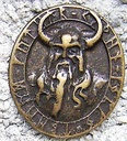 Odin-Amulett – Silberfarbener ovaler Zierbeschlag mit Göttermotiv