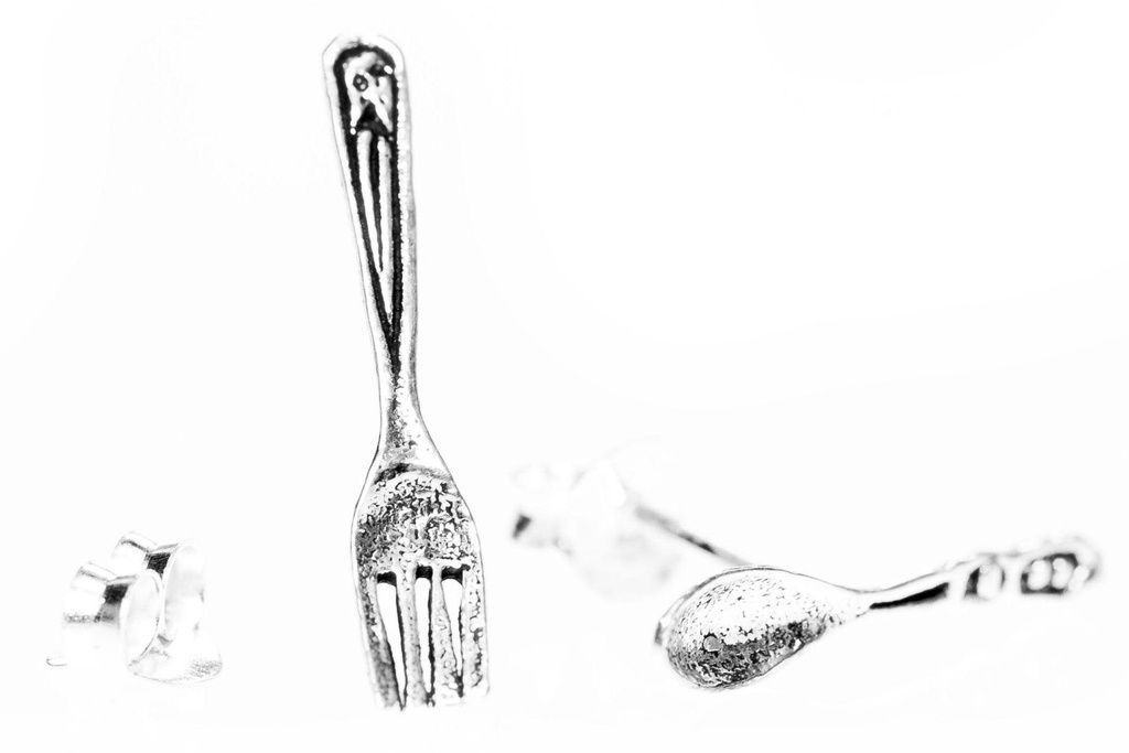 [ost137] Ohrstecker AMIDA aus 925er Silber 1,9 cm – Löffel & Gabel Schmuck für Genießer