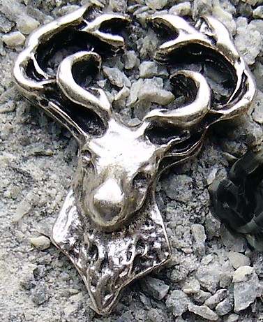 Zierbeschlag „Cervo“ in Silberoptik – Hirschkopf mit Geweih 27 x 34 mm