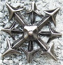 Chaos-Beschlag in Eisenoptik – Achtstrahliger Symbolstern 36 x 36 mm