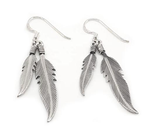 Ohrhänger Naomy mit Federdesign aus 925 Silber – Filigraner Elfenschmuck 4,4 cm