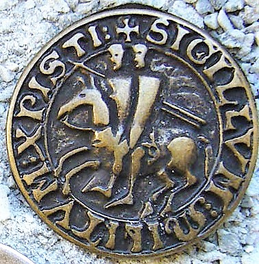 „Siegel der Templer“ – Altmessingfarbener Zierbeschlag Ø 35 mm aus Zamak