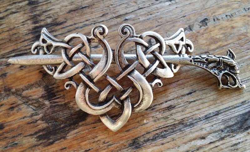 Haarspange Keltische Ranken – Silberfarbener Haarschmuck mit Drachenkopf-Nadel 70 mm