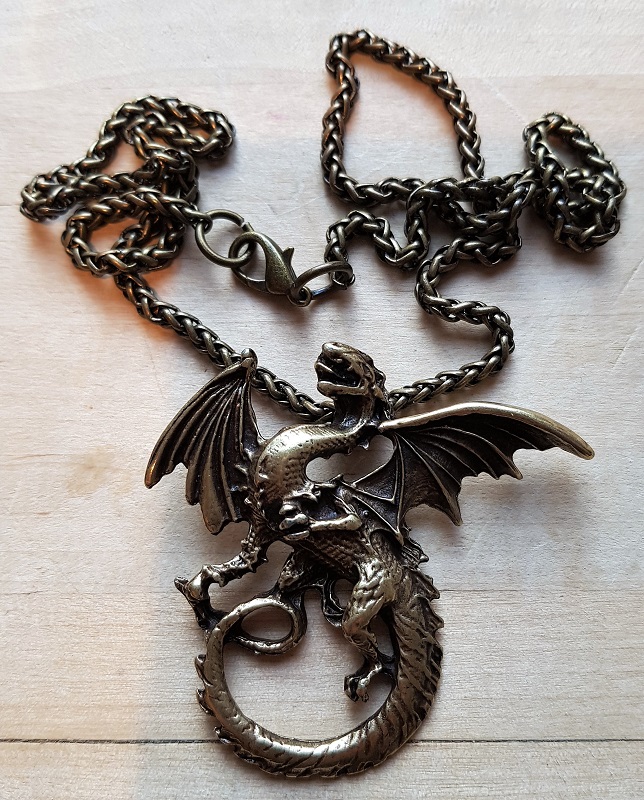 [PK-5127-2] Halskette „Nordischer Drache“ – Kraftvolles Drachensymbol in Messingoptik