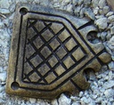 Gürtelspitze „Erik“ in Altmessing – Rautenbeschlag für 4 cm Gürtel