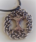 [P-5182-1] Lebensbaum-Knoten Anhänger silberfarben – Keltisches Symbol aus Zamak für Verbundenheit und Ewigkeit