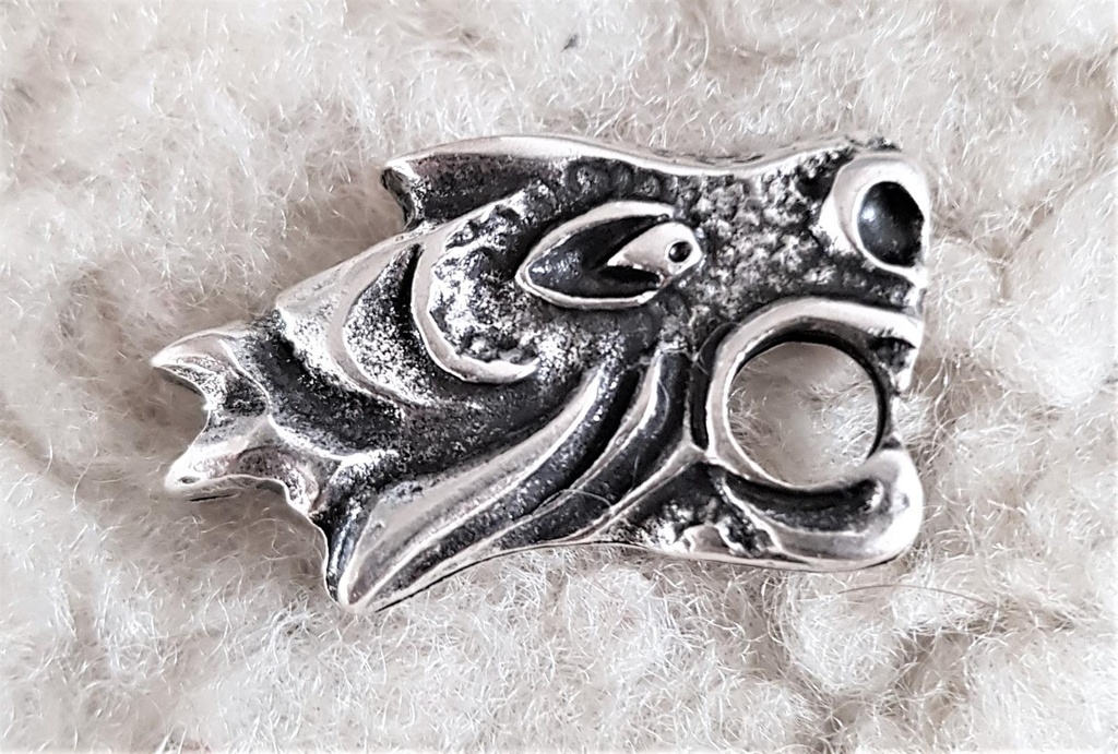 Drachenkopf-Beschlag in Silberoptik – Rechtsschauender Wikinger-Zierbeschlag 29 x 18 mm
