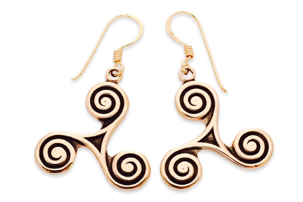 Ohrhänger MILA aus Bronze 3,9 cm – Keltische Triskele Schmuck für Frauen