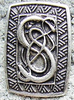 [N-231-1] „Schlangen-Schild“ – Silberfarbener Zierbeschlag aus Zamak, 30 x 40 mm