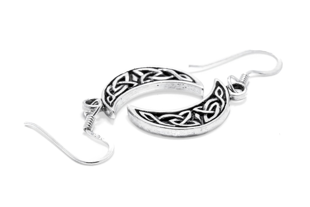 MONA Ohrringe aus Silber – Keltischer Mond Ohrhänger mit Knotenmotiv 3,2 cm