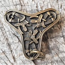 Kleeblatt-Fibel groß messingfarben – Mittelalterliche Gewandschließe aus ZAMAK für Reenactment & LARP