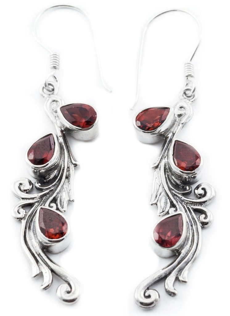 Ohrhänger Alicia mit Granat und Blattornamentik aus 925 Silber – Elfenhafter Ohrschmuck 5,4 cm