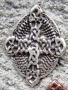 Himmelskreuz silberfarben – 45 mm Keltischer Knotenkreuz-Beschlag für Gewandungen & LARP