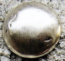 Rüstungsniete LUND silberfarben – 23 mm Halbkugel-Beschlag mit 1 Nietstift für Gewandung & Rüstung