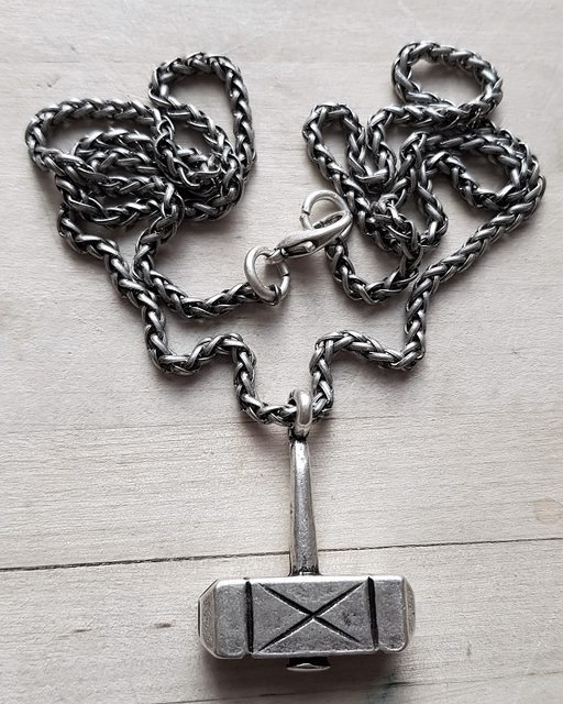 Halskette Schmiede-Mjölnir, silberfarbener Thor-Hammer