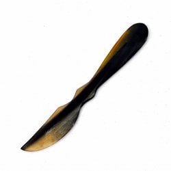 [17 Horn-Mes 1] Buttermesser aus echtem Horn – Handgearbeitetes Messer für Reenactment & Tafel