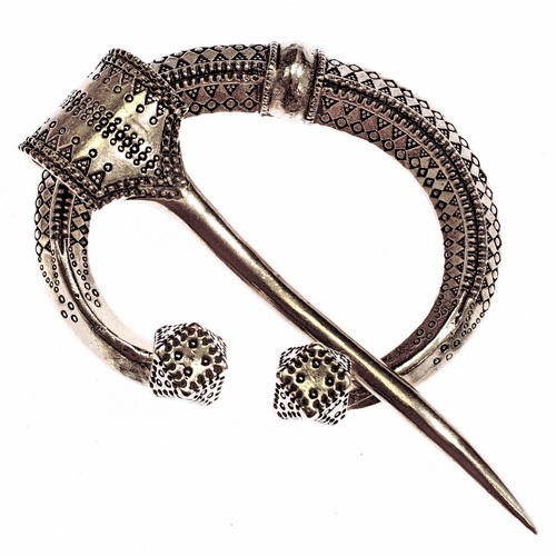 [07 Fib Klint.b] Replik einer Ringfibel Polyederfibel Klintegarda (Bronze)