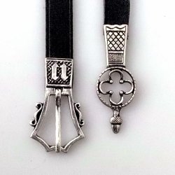 [10 MA 15:C Z.br.si] Mittelalter-Gürtel 1,5 cm + Riemenende (braun, silber)