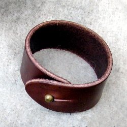 [03 A-ein 3.kl.br] Lederarmband aus Rindsleder - 3 cm (braun, klein)