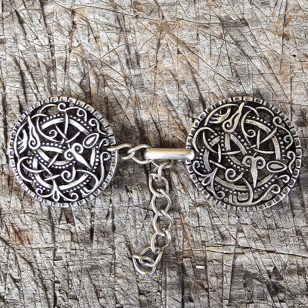Keltischer Schlangenkreis Mantelverschluss - Silber