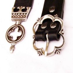 [10 MA 3:B Z.kl.br.si] Mittelalterlicher Gürtel in 3 cm + Ende (S, braun, silber)