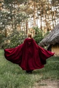 Wollumhang mit langer Kapuze "Hervir" in Rot – Authentischer Umhang für Mittelalter und LARP