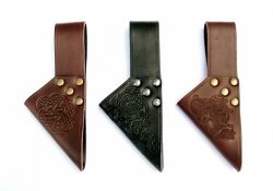 [04 SH-ma Gep.br.lh.kelt] Schwerthalter aus Rindsleder - 22 x 9 cm (braun, keltisch, linkshänder)