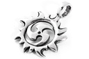 Schmuckstück  Keltischer Schmuck Anhänger SURIYA   Ø 3 cm Sonnen-Symbol Triskele Silber 3.9 cm