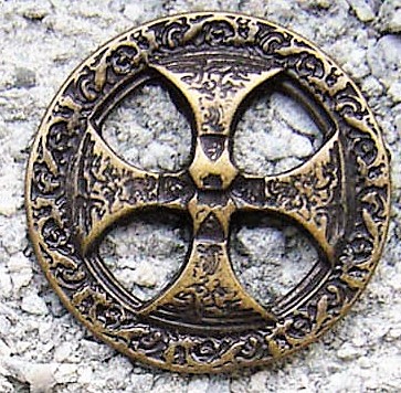 [N-235-21] Nordisches Axtkreuz, altmessingfarbener Beschlag